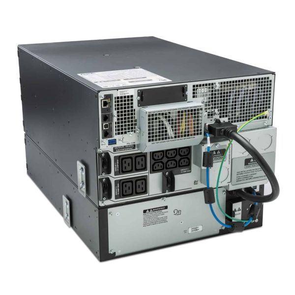 APC Smart-UPS SRT 192V 8 en 10kVA RM Accu (SRT192RMBP2) 9/10 APC Smart-UPS SRT 192V 8 en 10kVA RM Accu (SRT192RMBP2)