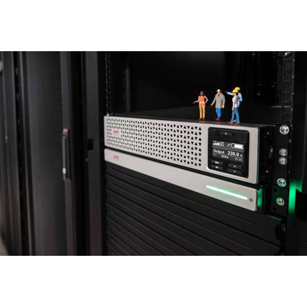 APC Smart-UPS Li-Ion SRTL3000RMXLI-NC Noodstroomvoeding - 3000VA, 6x C13 & 2x C19, USB, rack/tower convertible, NMC (SRTL3000RMXLI-NC)