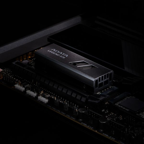 ADATA LEGEND 970 2 TB M.2 PCI Express 5.0 NVMe 3D NAND (SLEG-970-2000GCI)