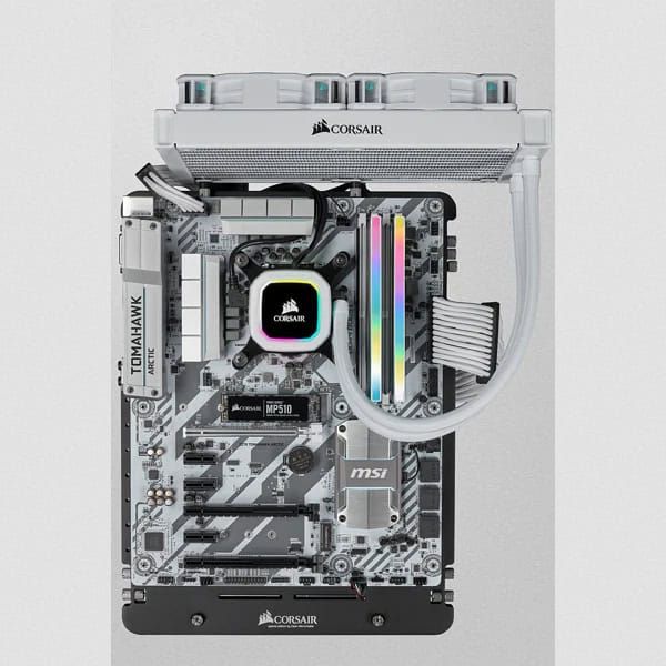 Corsair Vengeance CMH64GX4M4D3600C18W geheugenmodule 64 GB 4 x 16 GB DDR4 3600 MHz (CMH64GX4M4D3600C18W)
