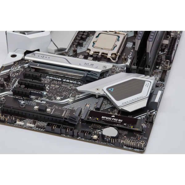 Corsair MP600 PRO NH M.2 1000 GB PCI Express 4.0 3D TLC NAND NVMe (CSSD-F1000GBMP600PNH)