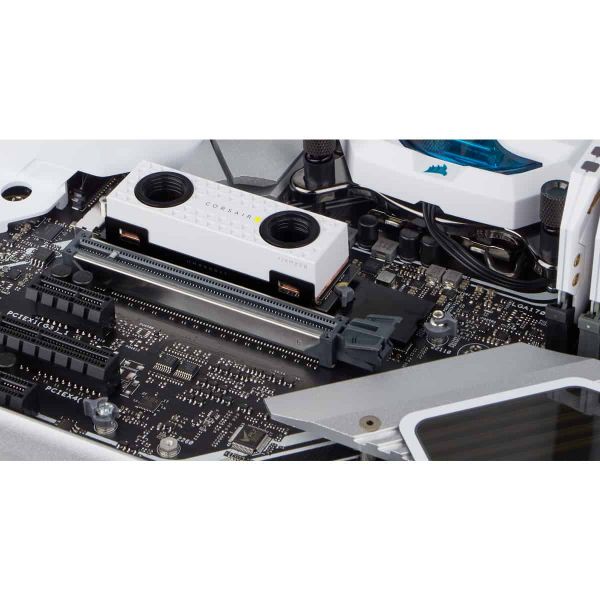 Corsair MP600 PRO XT Hydro X Edition M.2 2000 GB PCI Express 4.0 3D TLC NAND NVMe (CSSD-F2000GBMP600PHXTW)