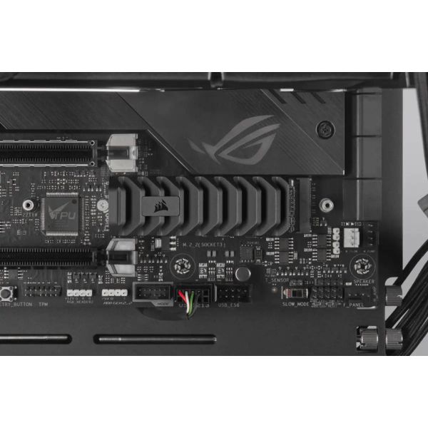 Corsair MP600 PRO XT M.2 8000 GB PCI Express 4.0 3D TLC NAND NVMe (CSSD-F8000GBMP600PXT)