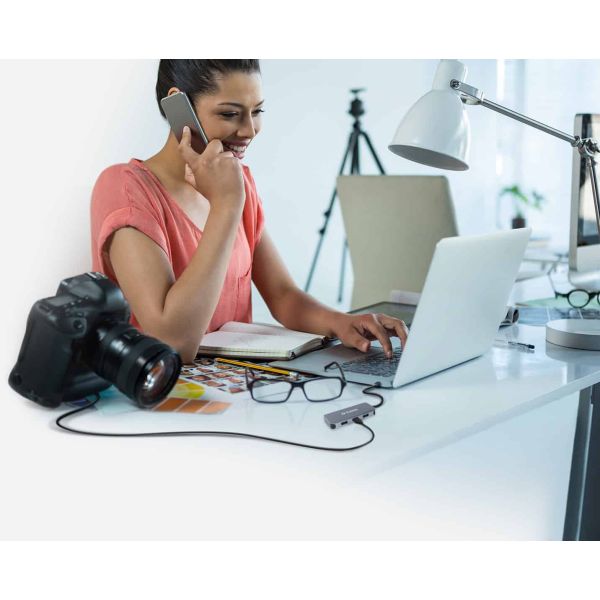 D-Link 6-in-1 USB-C Hub met HDMI/Gigabit Ethernet/Stroomvoorziening DUB-2335 (DUB-2335)