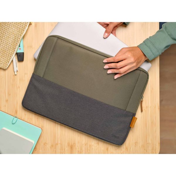 Trust Lisboa - Laptophoes - Sleeve - 16 inch - Gerecycled materiaal - Groen (25247)