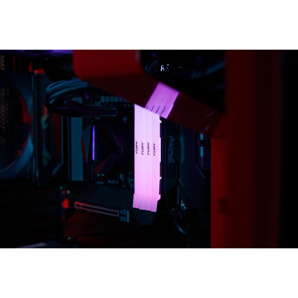 Kingston Technology FURY 64GB 3200MT/s DDR4 CL16 DIMM (set van 4) 1Gx8 Renegade RGB (KF432C16RB12AK4/64)