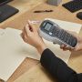 DYMO LabelManager 160-labelmaker | Draagbare labelprinter met QWERTY-toetsenbord | Inclusief zwart-wit D1-etiketten (12 mm) | Voor thuis en op kantoor thumbnail