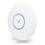 Ubiquiti UAP-AC-PRO draadloos toegangspunt (WAP) 1300 Mbit/s Wit Power over Ethernet (PoE) (UAP-AC-PRO) thumbnail