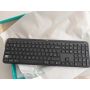 Logitech Signature Slim Wireless Keyboard (UK) (920-012464) thumbnail