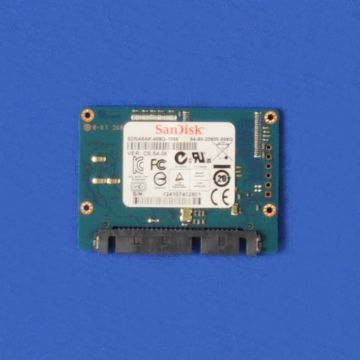 HP Solid State Drive 8GB Kit (CE502-67914) (CE502-67914) thumbnail