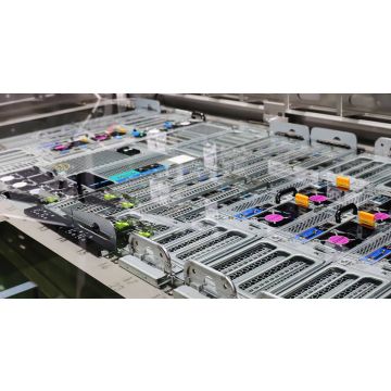 GigaByte G152-Z12-210 AMD EPYC 1U 4x 2.5 2x 2000W (6NG152Z12MR-00-212) thumbnail