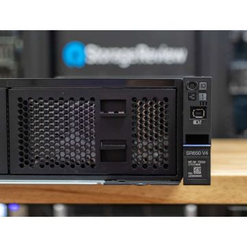 Lenovo ThinkSystem SR650 V4 6515Px2 64GBx8 (7DGDT55U00) thumbnail