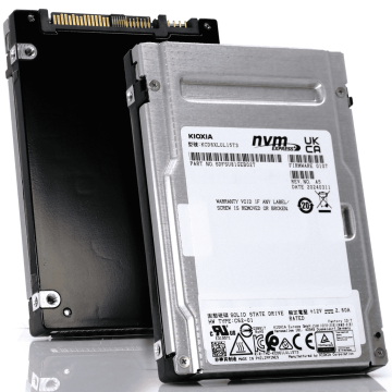Kioxia CD6-R KCD6XLUL15T3 15.36TB PCIe Gen 4.0 X4 8GB/s 3D TLC 1 DWPD U.3 NVMe 2.5in Enterprise Solid State Drive (KCD6XLUL15T3) thumbnail