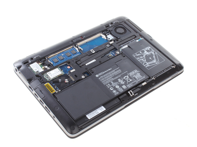 HP EliteBook 850 G2 back (closed)